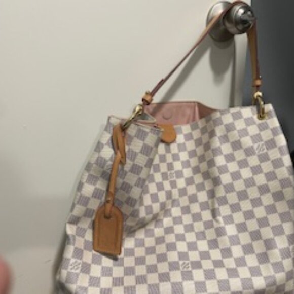 Louis Vuitton Graceful MM - Picture 9 of 11